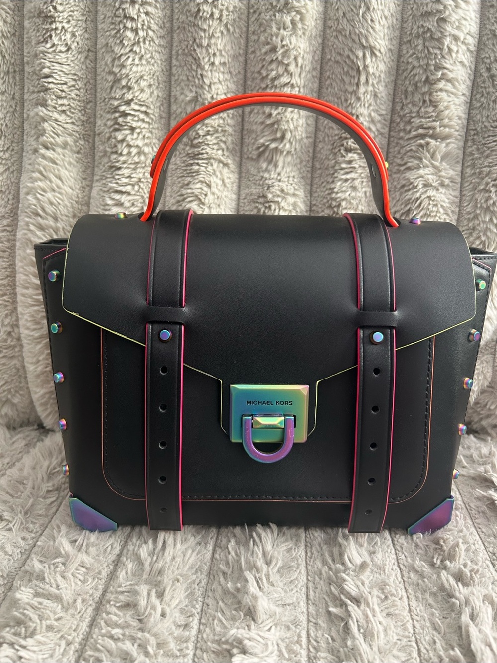 Michael Kors Manhattan Leather Satchel with Neon piping - Picture 2 of 9